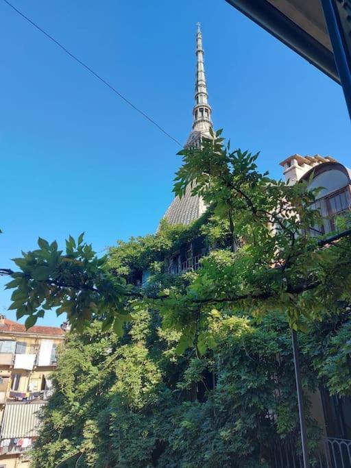 Appartamento Sotto La Mole Antonelliana Turin Bagian luar foto